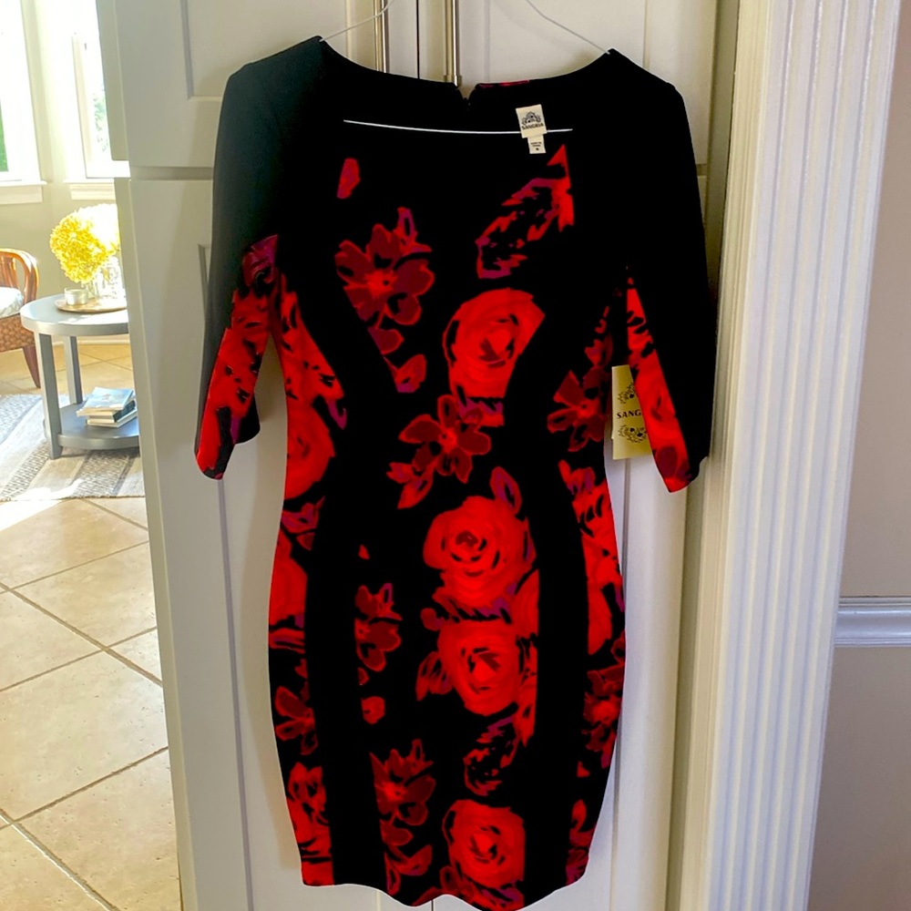Gorgeous black and red floral dress!